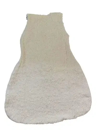 Bio Schlafsack "Schaf" aus Plüsch – Geschenkverpackung oder Detailansicht mit PAT & PATTY Logo, GOTS-zertifiziert