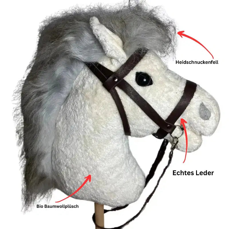 Nachhaltiges Bio-Steckenpferd Pontos mit Gebiss – handgemachtes Spielzeug für Kinder von PAT & PATTY