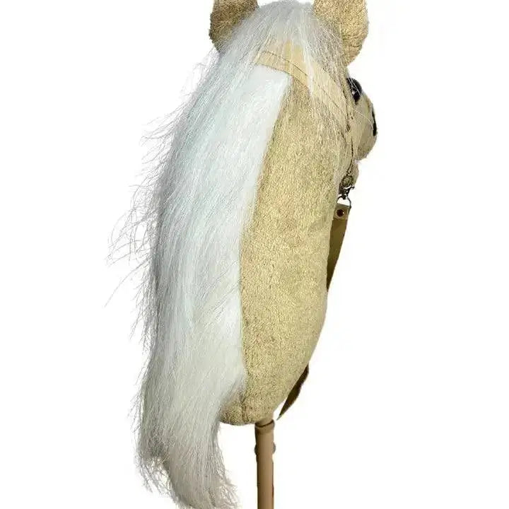 Hellbraunes Bio-Steckenpferd Zimtstern mit Gebiss und weiĂer MĂ€hne â handgemachtes, nachhaltiges Reitspielzeug fĂŒr Kinder von PAT & PATTY