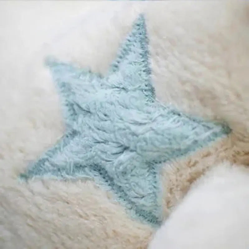 Bio Kuschelkissen Eisbär mit ein Stern Applikation - PAT & PATTY