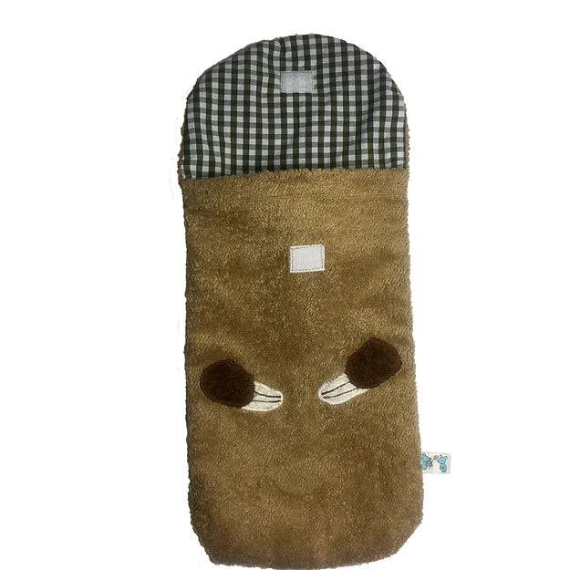 Waschbare Wärmflasche in Faultierform aus Bio-Materialien von PAT & PATTY