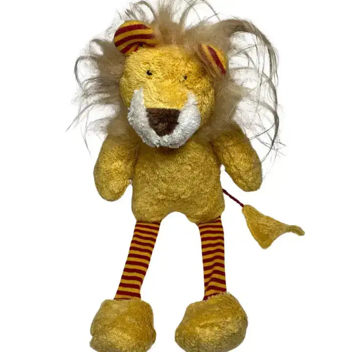 Bio Kuscheltier Löwe "Leo" in der Farbe Safran – handgefertigt von PAT & PATTY