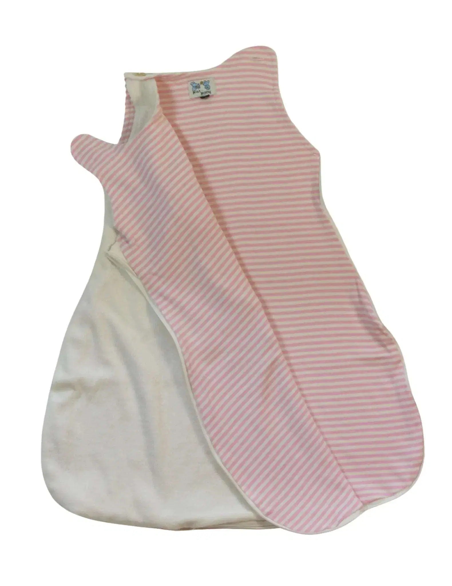 Etikett oder Verschlussdetail des Bio Schlafsacks "Schaf" aus Frottee – GOTS-zertifizierte Bio-Baumwolle von PAT & PATTY