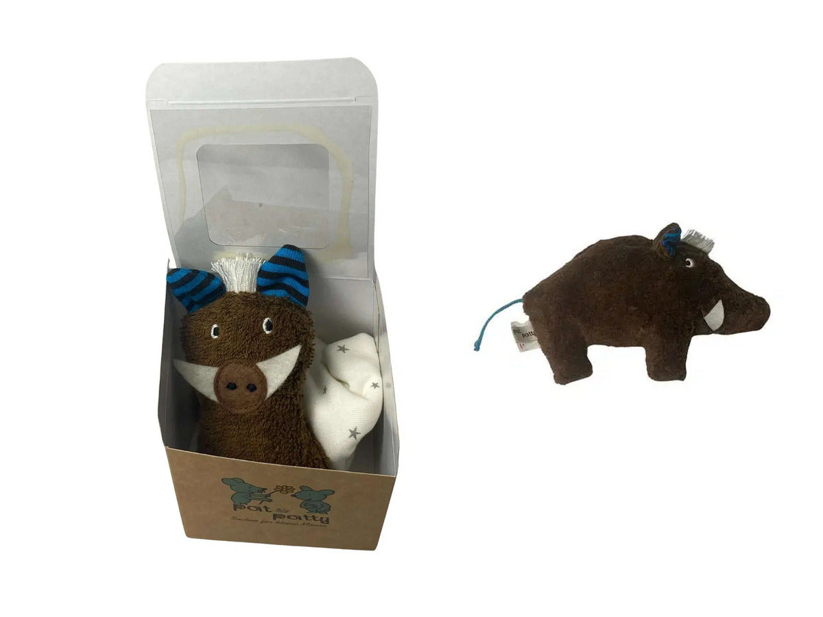 Geschenkset Wildschwein – Bio Schmusetuch und Bio Rassel im Set, GOTS-zertifiziert, handgefertigt von PAT & PATTY